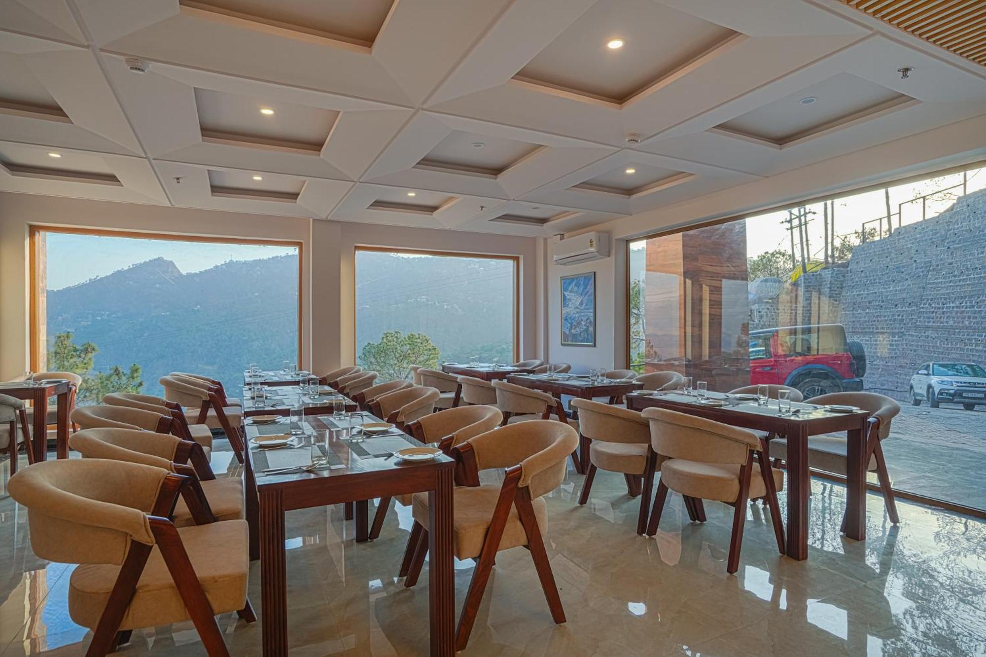 The Sanawar Heights I Kasauli I New Property 外观 照片